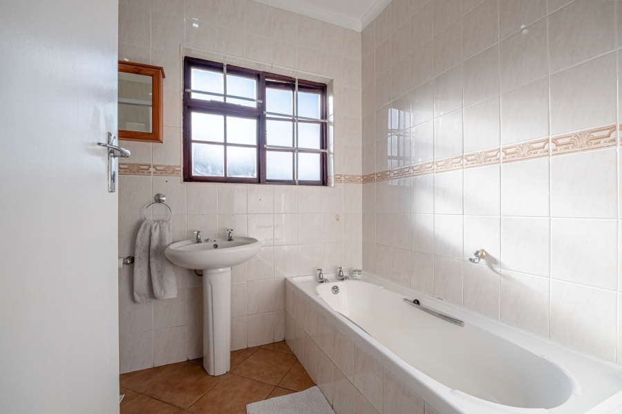 3 Bedroom Property for Sale in Kamma Park Eastern Cape